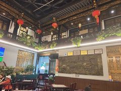 -蔼若春.传承三十年云南菜(金碧公园店)