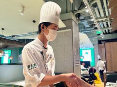 -费大厨辣椒炒肉(高铁吾悦广场店)