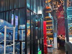-屋有岛沉浸游戏旗舰店(中山公园店)