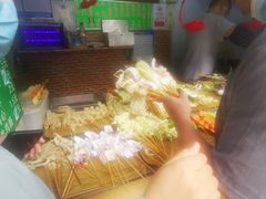 -清真回族八哥秘制饼夹菜