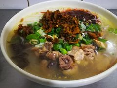 -文山荷鲜居(翠湖店)