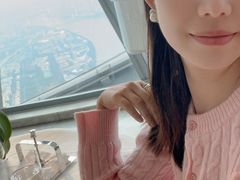 -广州塔卢特斯法国旋转餐厅