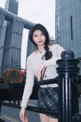 -爱的化妆工作室(雅地天际店)