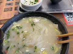 -阿超过桥米线(画展路店)