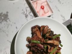 -关东小磨东北菜(漕河泾印象城店)