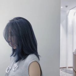 -变画·发型STUDIO