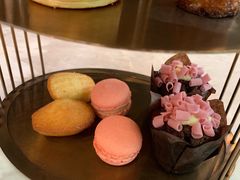 -La Mer Restaurant & Lounge