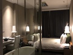 -广州卡丽酒店(大金钟路地铁站店)