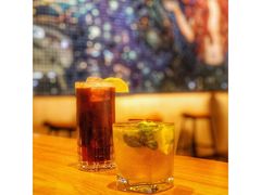-星巴克臻选(上海合生汇1F店)