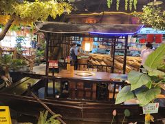 -城墙拐拐火锅(三峡广场黑金冠店)