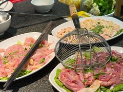 -野迹·石橄榄鸡·烧烤(新洲店)