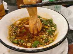 -九尺赵老四鲜鹅肠火锅