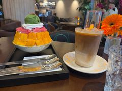 -玲婧胡同·生日蛋糕·餐厅(嘉里城店)