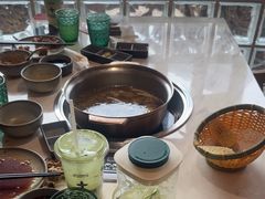 -喃喃椰·糟粕醋·椰子鸡火锅(七堡花园店)