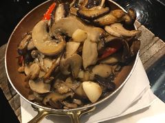 -查特花园美食广场(西单大悦城店)