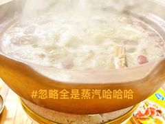 -威邵鸡煲(西华路总店)