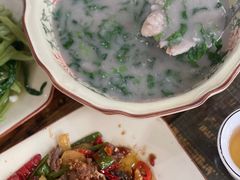 -南雄雄州土菜餐厅(粤北大厦店)