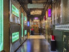 -K+全国连锁KTV(绿地缤纷天地店)