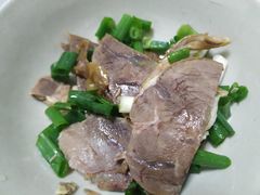 -震九州熟食(凯旋路店)