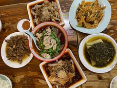 -朱大嘴肥肠血旺(福字街店)