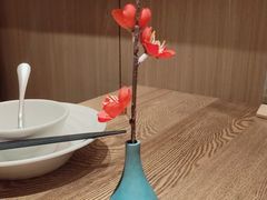 -蜜桃餐厅·伴山(湖滨商业街店)