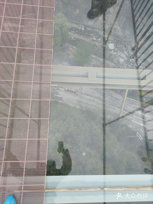 柞水溶洞图片