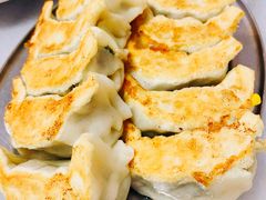 鲜肉韭菜煎饺-芬芳甜品(同福路店)