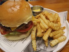 -Thanks美式餐厅(汉堡咖啡店)