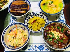-窄巷子陕菜馆·地道陕西菜(粉巷店)