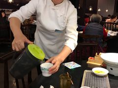 -老头儿油爆虾·知味杭州(爱琴海购物中心)