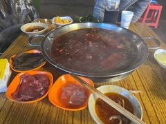 -毛毛老火锅(八年观音桥店)