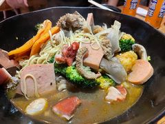 -万记麻辣烫国展总店