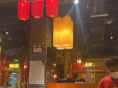 -大龙辣火锅·龙虾·烧烤(湖滨新天地店)