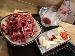-毛辣果·贵州红酸汤牛肉火锅(西单店)