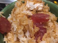 特色腊味煲仔饭-百年果林椰子鸡(中洲店)