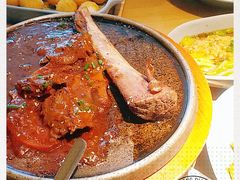 -蜜桃餐厅·伴山(绿宝广场店)