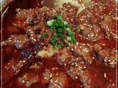 -三江鱼东北特色铁锅炖(骆驼店)