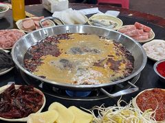 -储奇门鳝鱼火锅(总店)