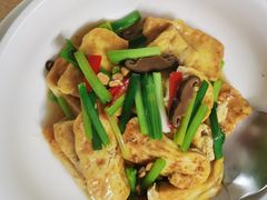 -鹏城人家海鲜酒家·23年老字号(较场尾店)