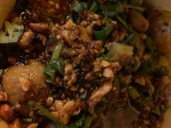 虎皮鹌鹑蛋-拈签一笑黄牛肉辣卤串串
