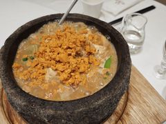 -品海楼·大连海胆锅贴馆(东港店)