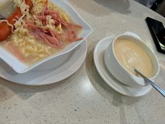 -香港新发烧腊茶餐厅(水围店)