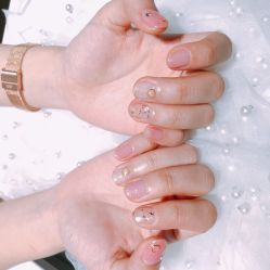 -染指坊日式美甲美睫设计中心