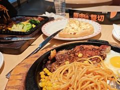 -菲滋意式餐厅(富阳东方茂店)