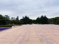 -上海市龙华烈士陵园