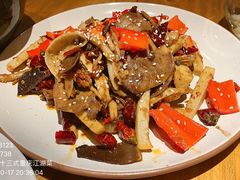 -十三式重庆江湖菜(金茂览秀城店)
