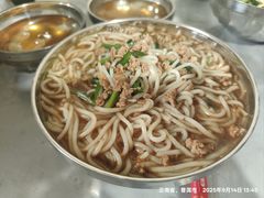 -正宗杨记普洱酸醋米线(总店)