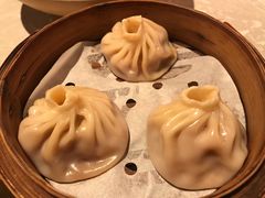 蟹粉汤包-松鹤面馆·古法焖肉面(观前店)