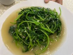 清炒鸡毛菜-泰丰楼(前门西大街店)