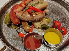 -马克西姆俄罗斯餐厅(通亚街店)